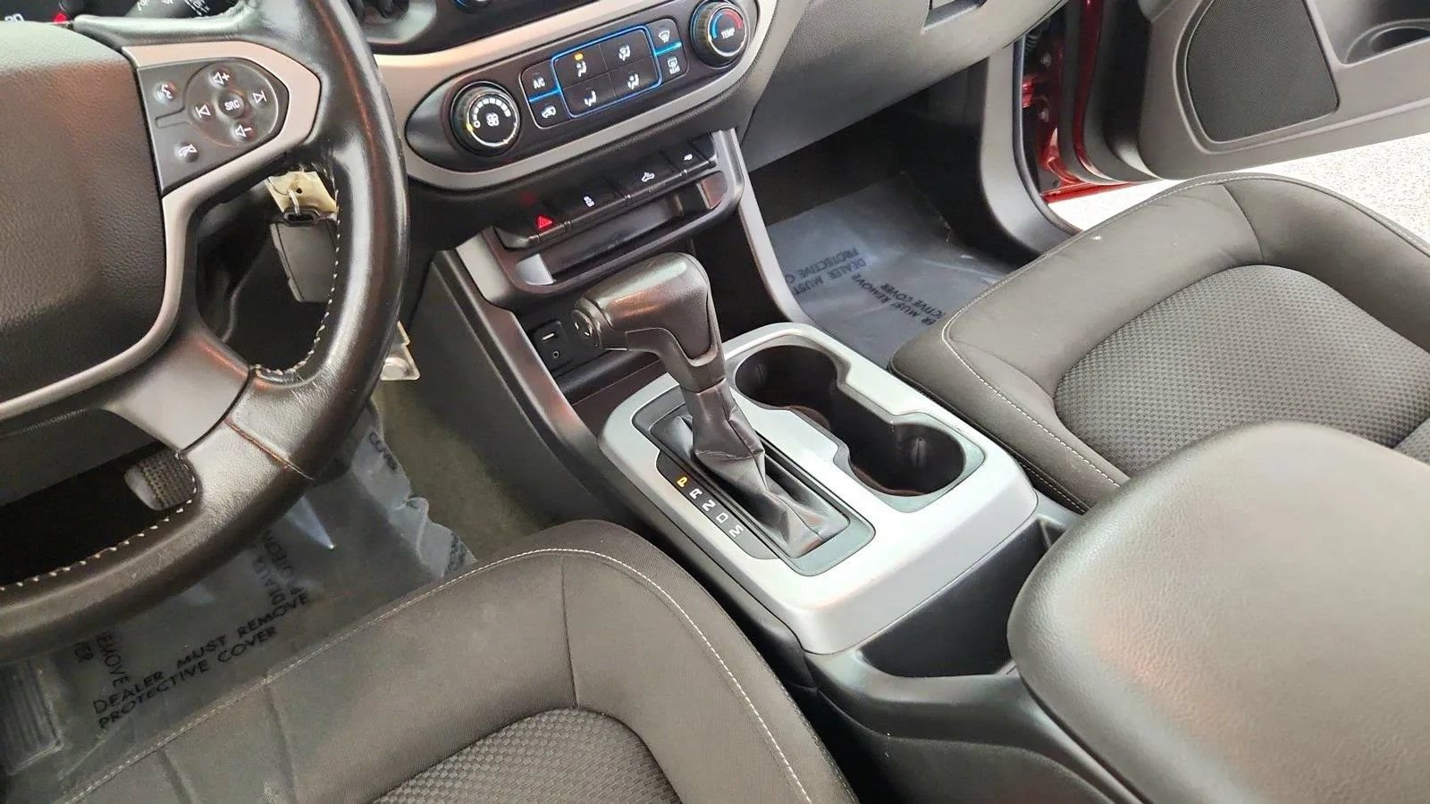 Used 2015 Chevrolet Colorado LT w/ LT Convenience Package RWD image 26