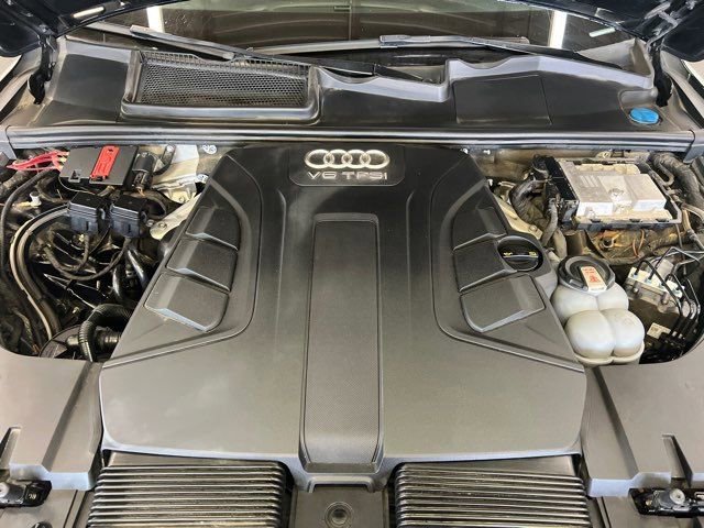 Used 2017 Audi Q7 3.0T Premium Plus AWD/4WD image 29