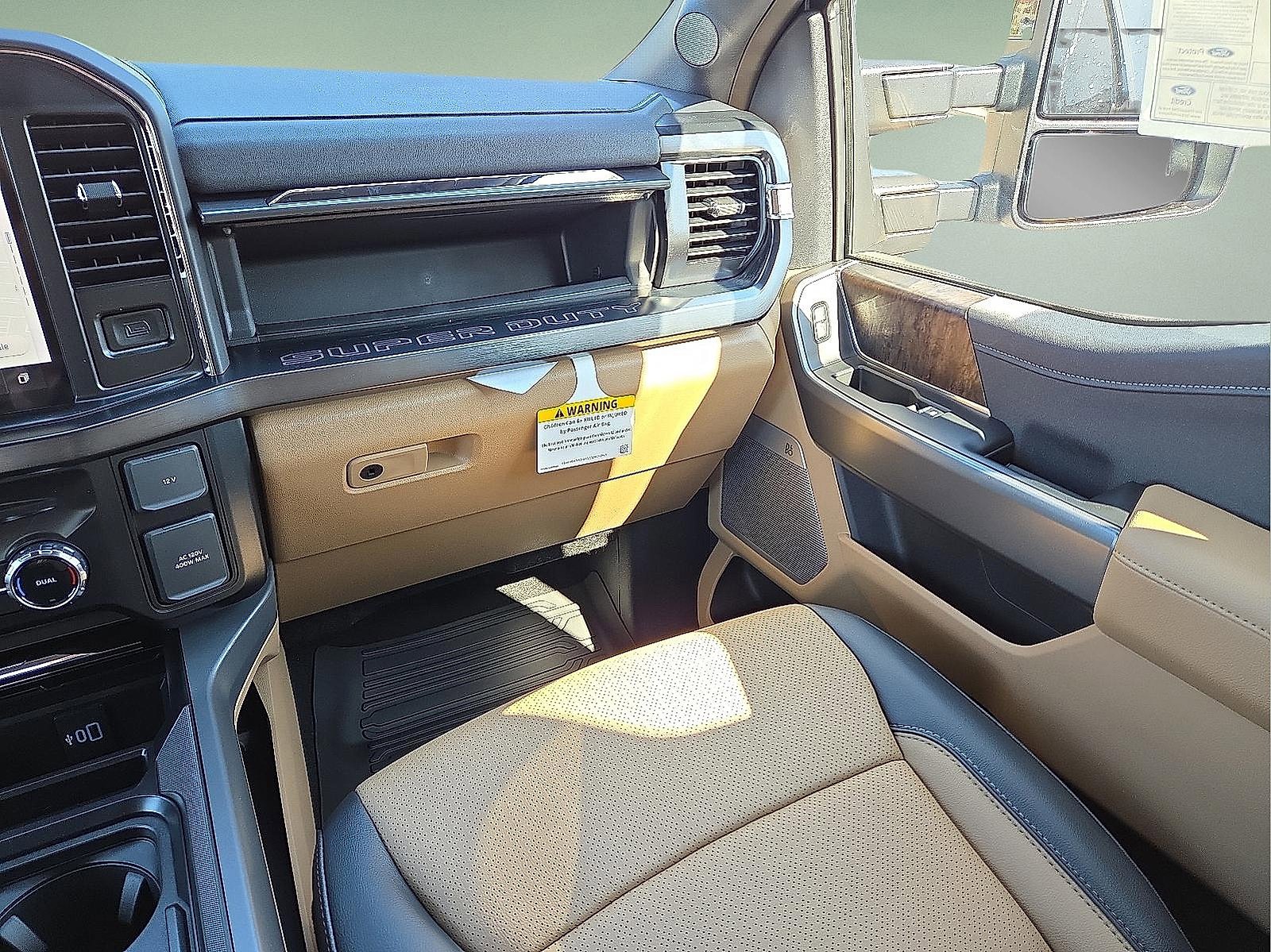 New 2026 Ford F250 Lariat image 12