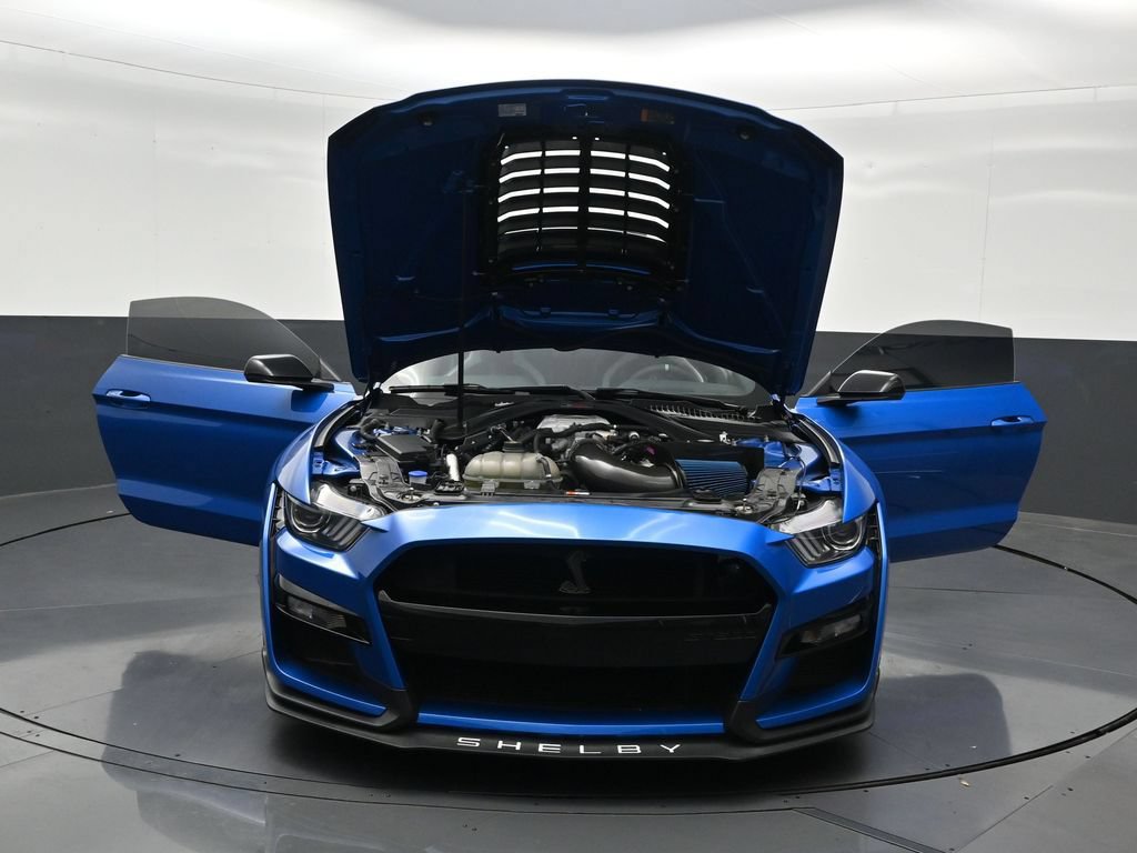 Used 2021 Ford Mustang Shelby GT500 w/ Technology Package RWD image 41