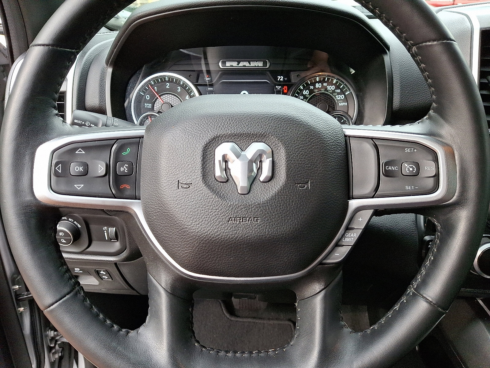 Certified 2022 RAM 1500 Big Horn image 20