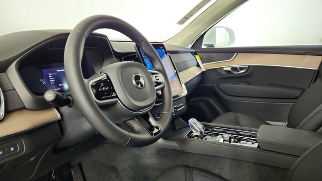 New 2026 Volvo XC90 T8 Core w/ Protection Package Premier AWD/4WD image 12