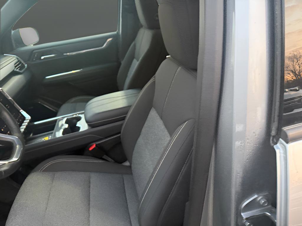 Certified 2025 GMC Acadia Elevation image 9