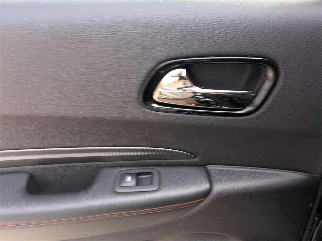 Used 2025 Dodge Durango GT image 25