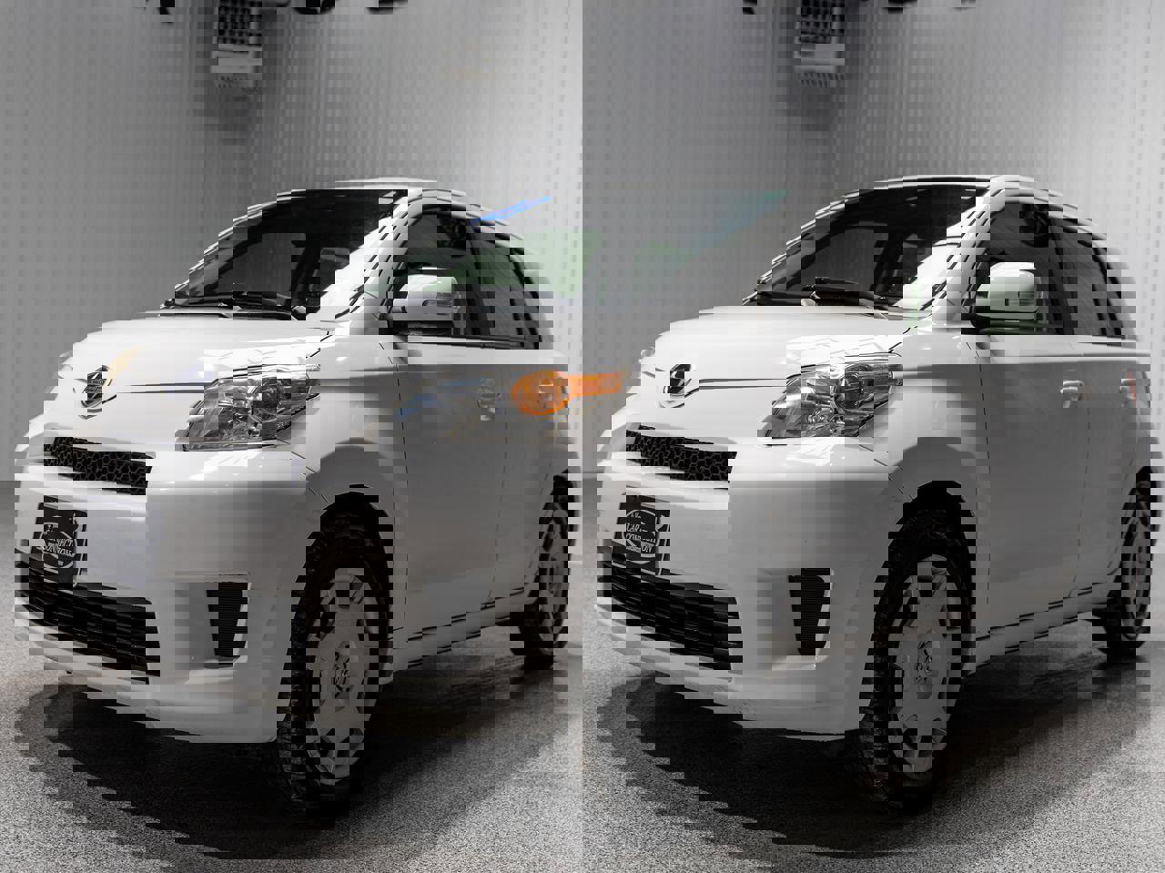 Used 2012 Scion xD image 2