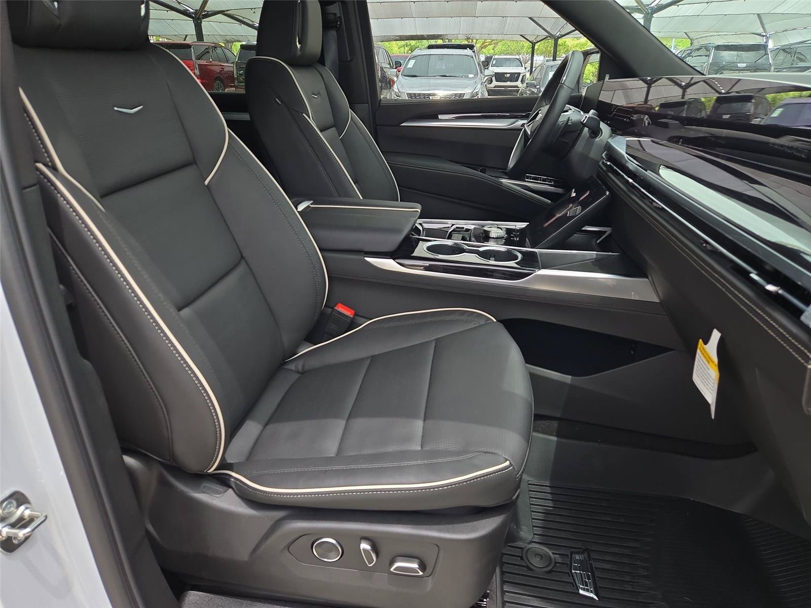 New 2026 Cadillac Escalade Sport w/ Touring Package AWD/4WD image 29