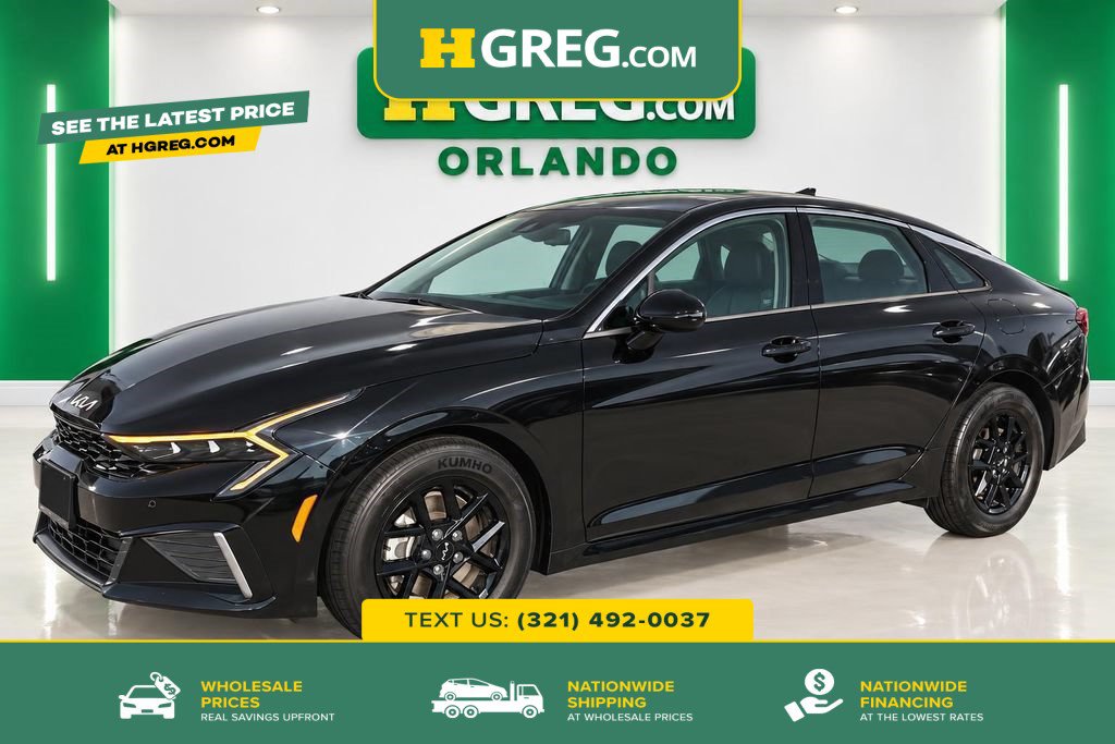 Used 2025 Kia K5 LXS FWD image 1