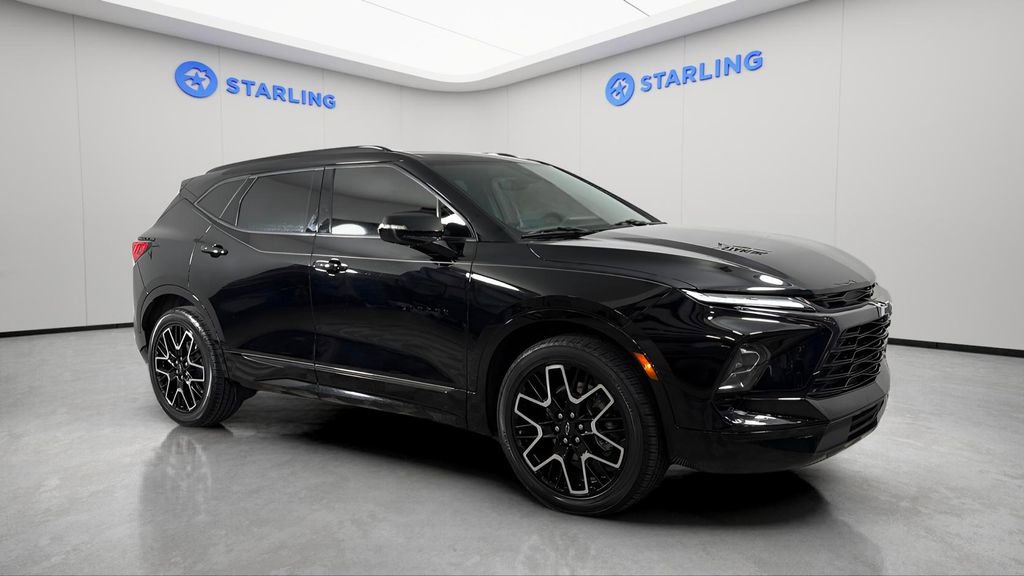 Used 2023 Chevrolet Blazer RS w/ Driver Confidence II Package FWD image 13