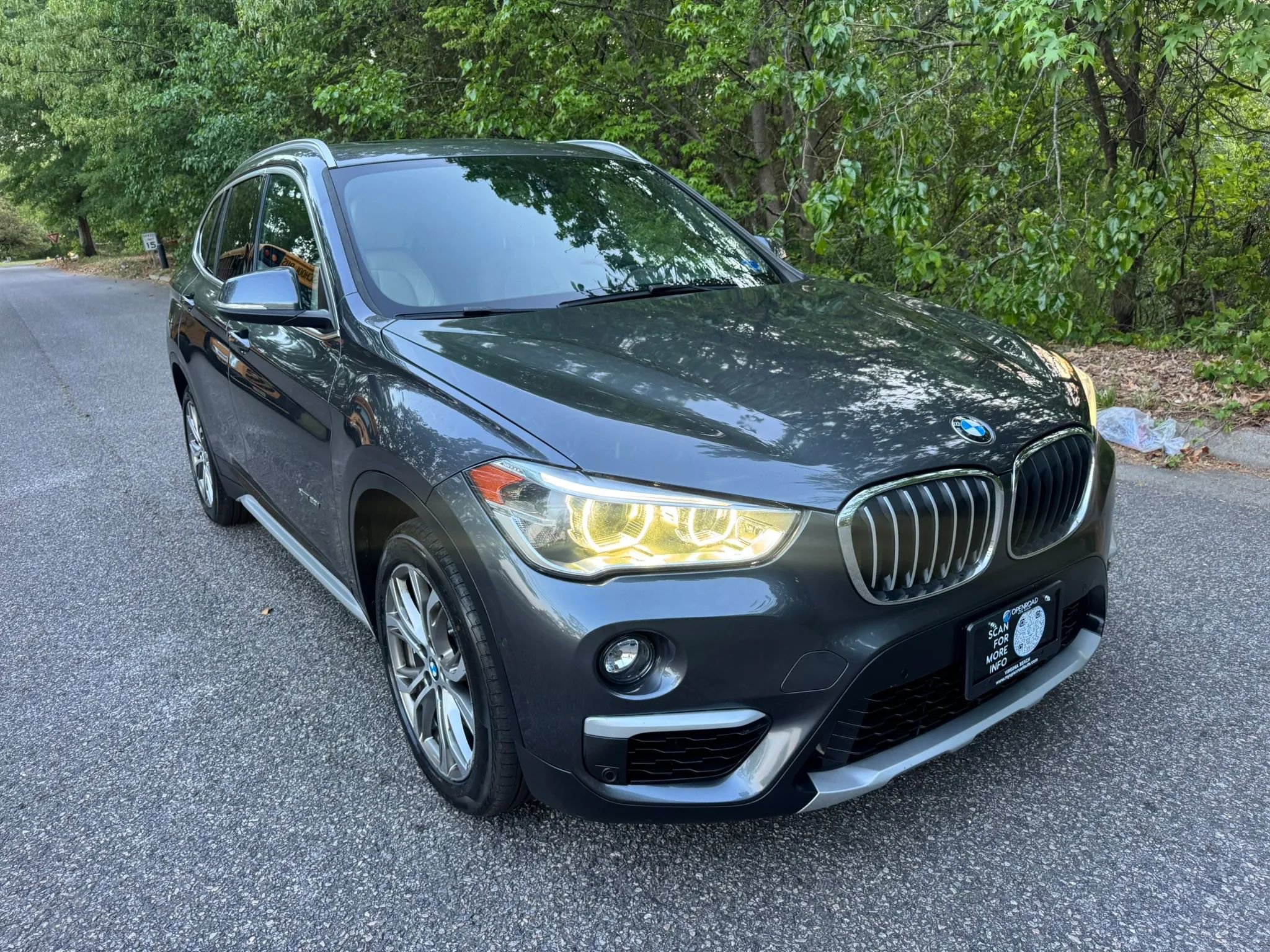 Used 2017 BMW X1 xDrive28i AWD/4WD image 2