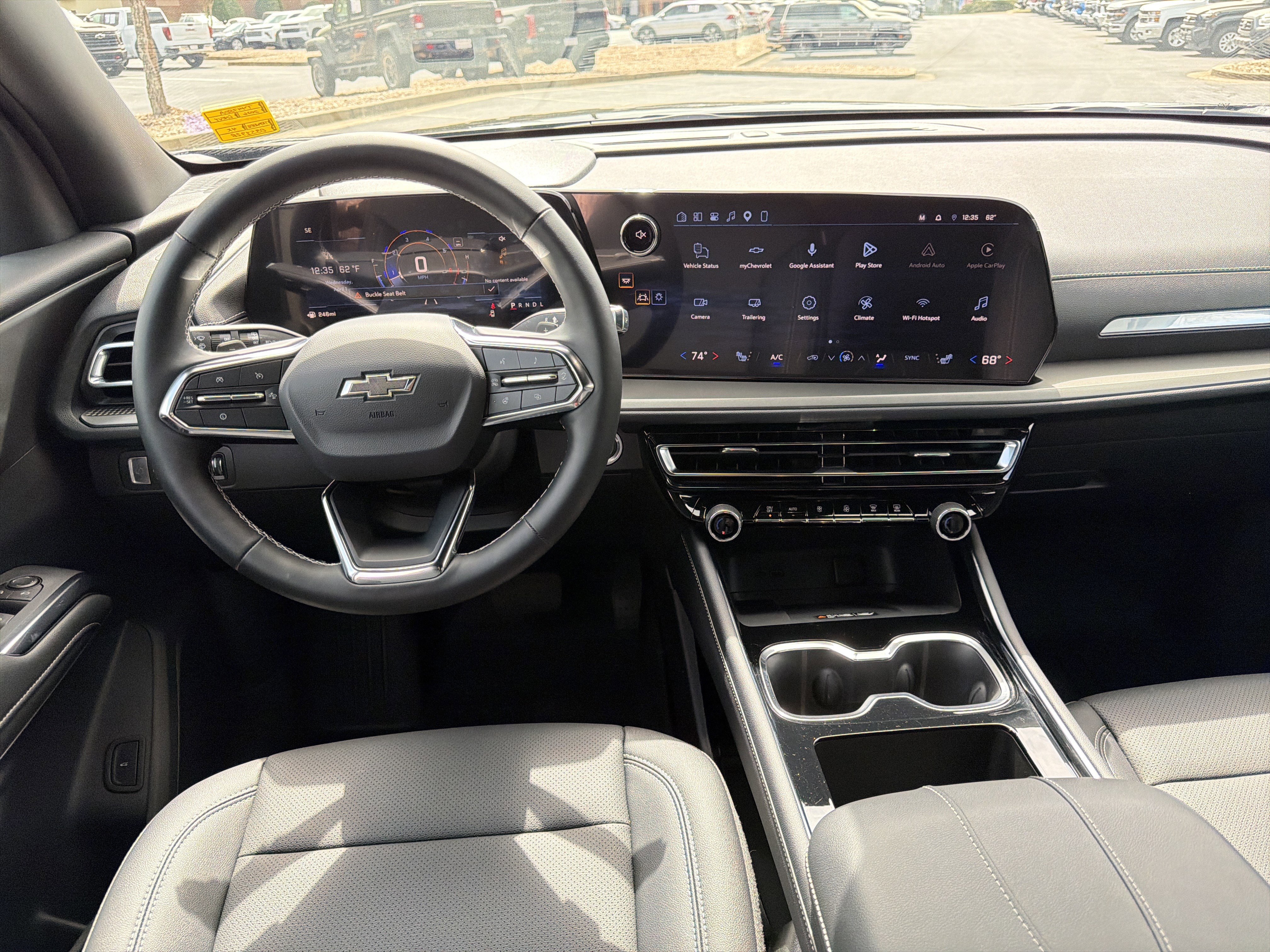 Used 2026 Chevrolet Traverse LT w/ Midnight/Sport Edition image 23