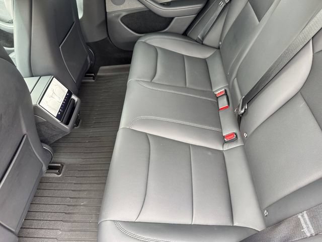 Used 2025 Tesla Model 3 Long Range RWD image 26