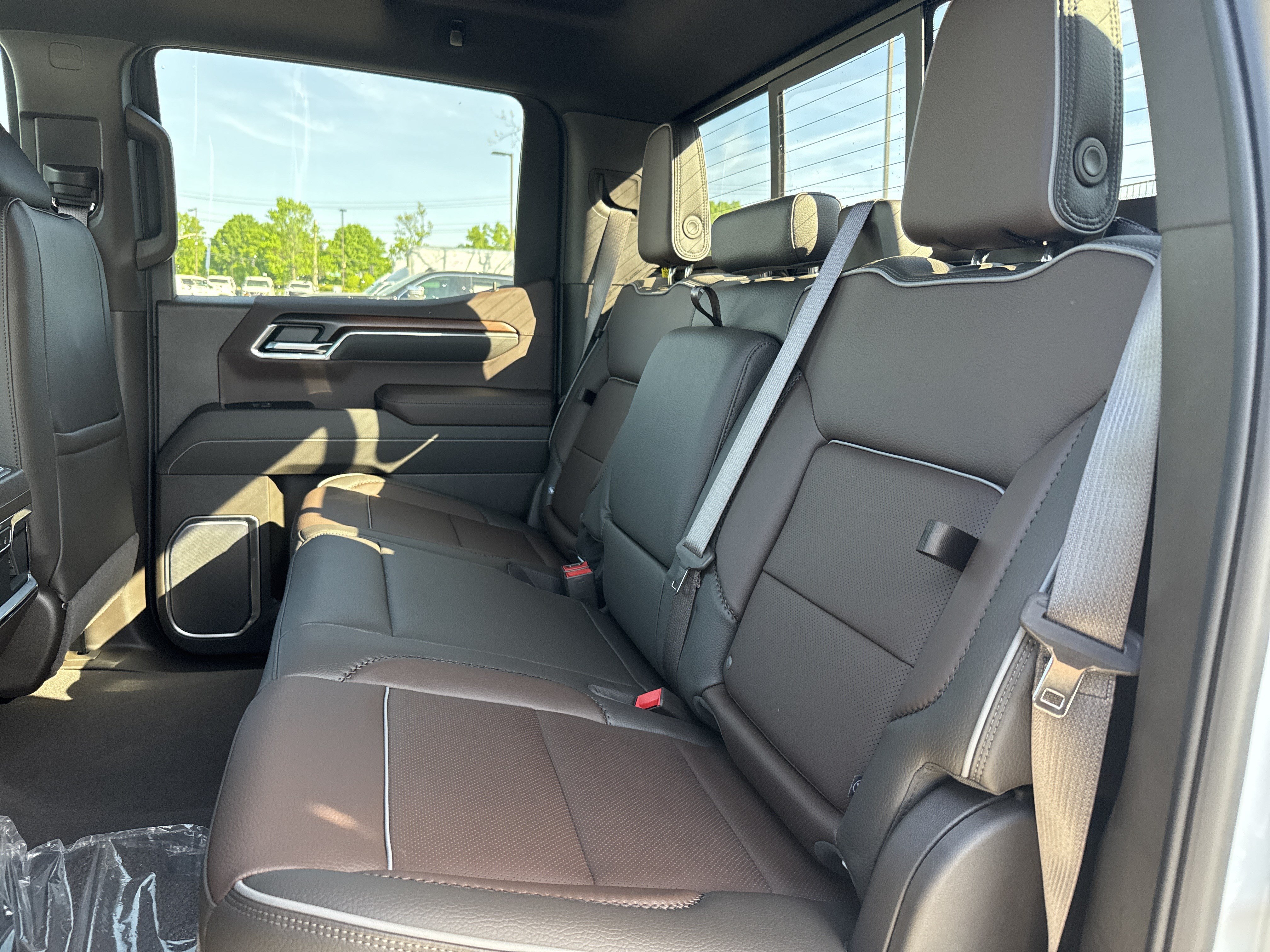 New 2026 GMC Sierra 1500 Denali w/ Denali Reserve Package AWD/4WD image 30