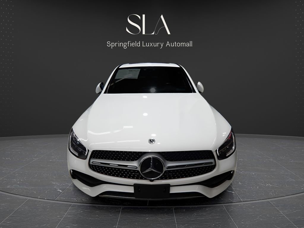 Used 2021 Mercedes-Benz GLC 300 4MATIC Coupe image 2