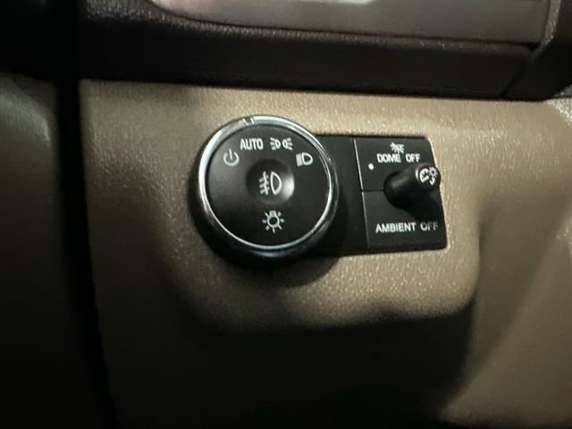 Used 2015 GMC Acadia Denali image 30