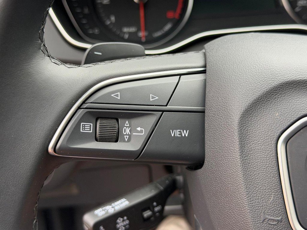 Used 2025 Audi Q5 2.0T Premium AWD/4WD image 18