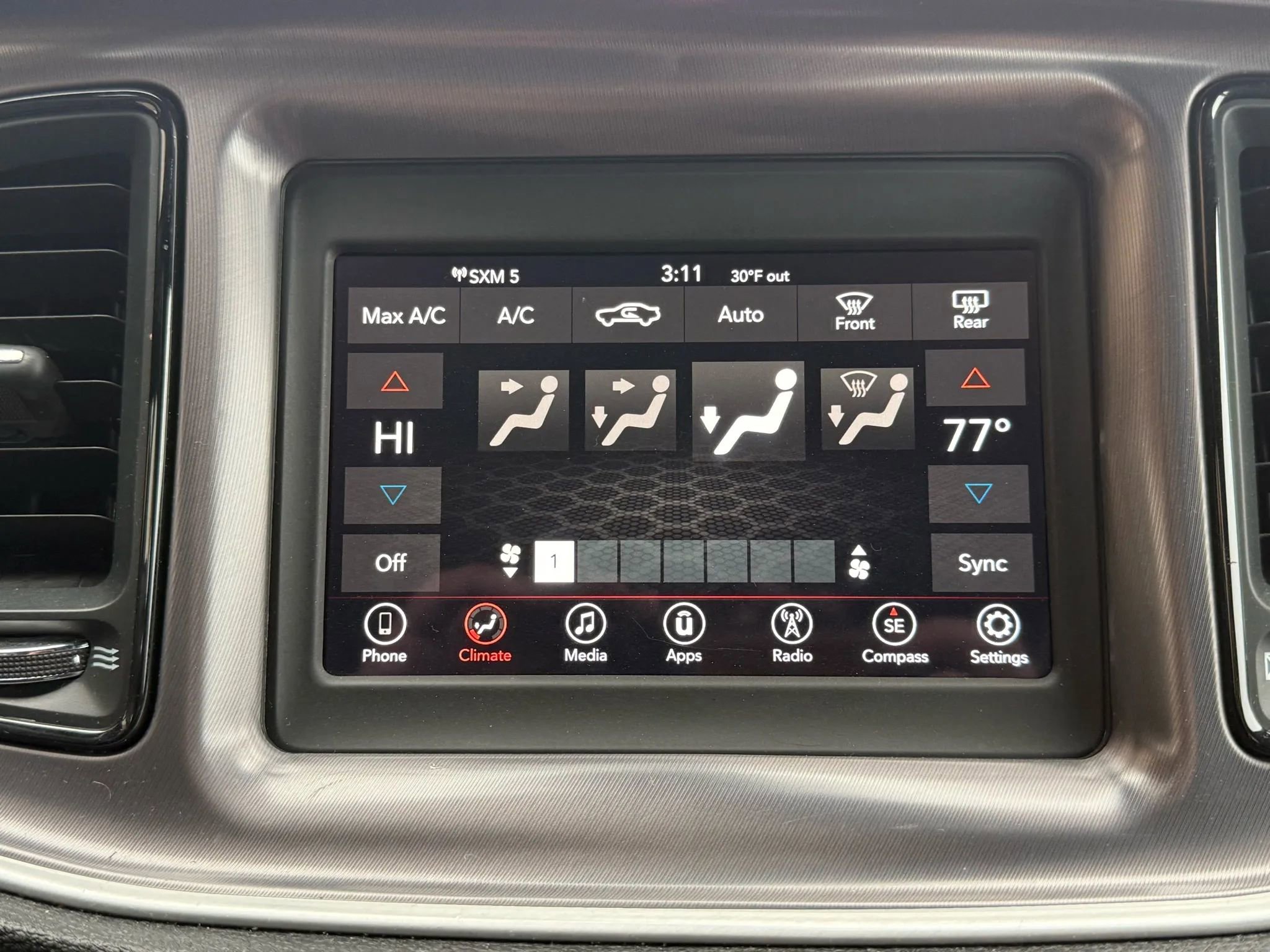 Used 2020 Dodge Challenger R/T RWD image 23
