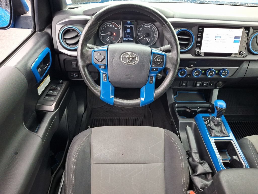 Used 2020 Toyota Tacoma TRD Off-Road AWD/4WD image 13
