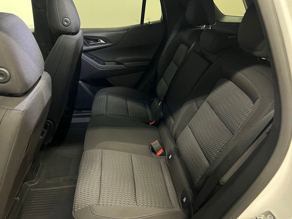 New 2026 Chevrolet Equinox LT image 26