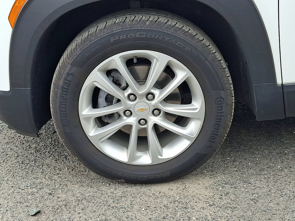 Certified 2024 Chevrolet TrailBlazer LS FWD image 32