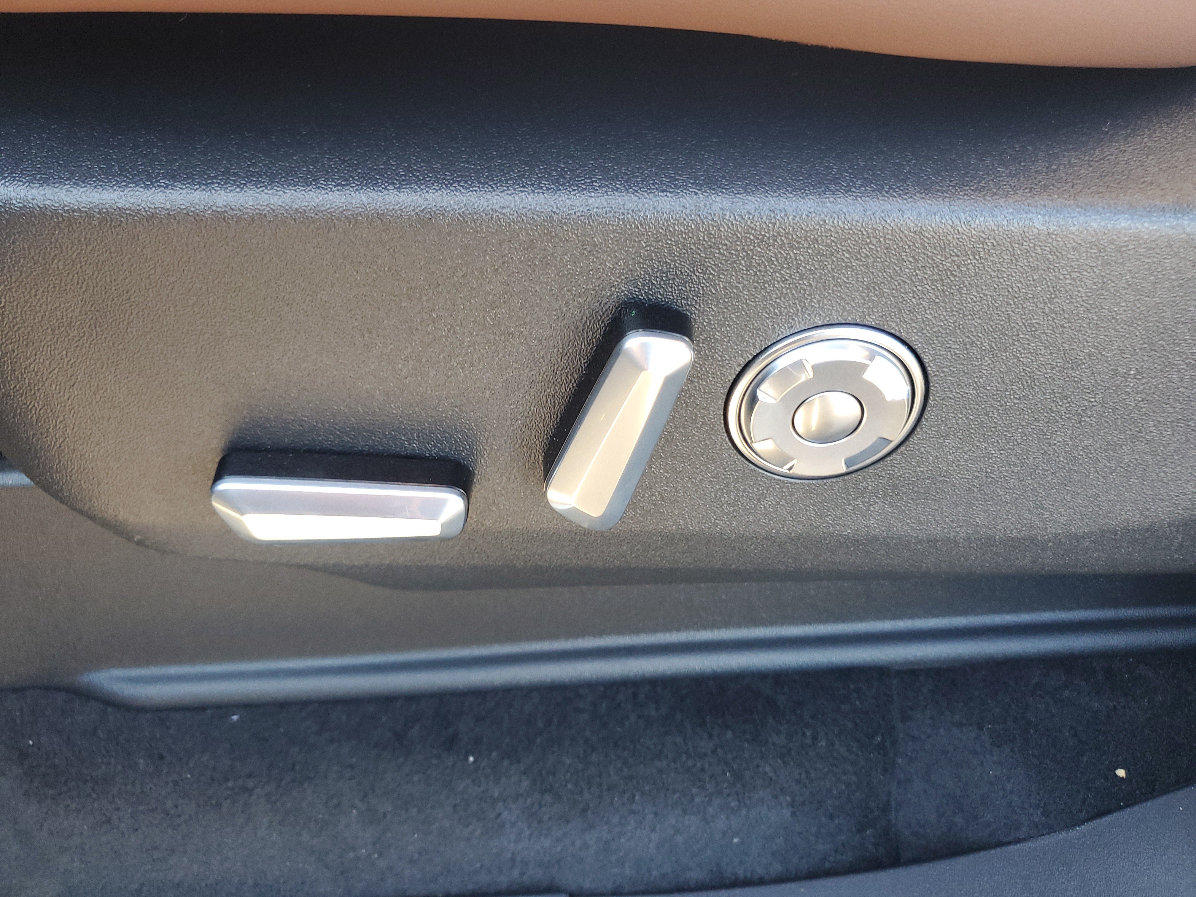 New 2027 Lincoln Navigator Reserve AWD/4WD image 13