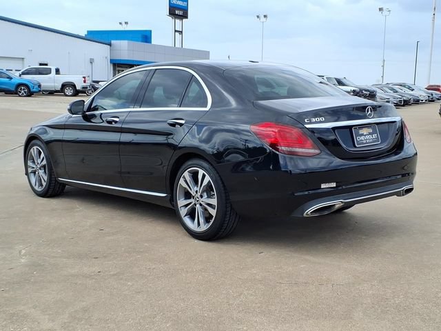 Used 2019 Mercedes-Benz C 300 Sedan w/ Premium Package image 7