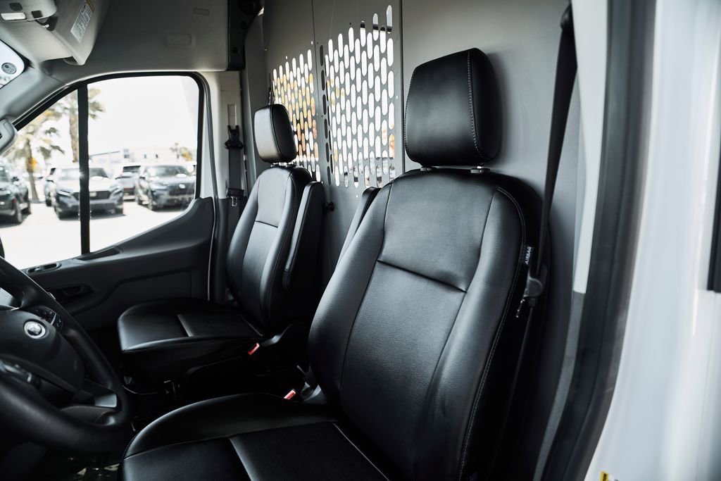 Used 2024 Ford Transit 150 148 Medium Roof RWD image 20