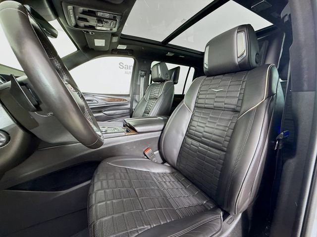 Used 2021 Cadillac Escalade ESV Sport Platinum w/ LPO, ONYX Package image 20