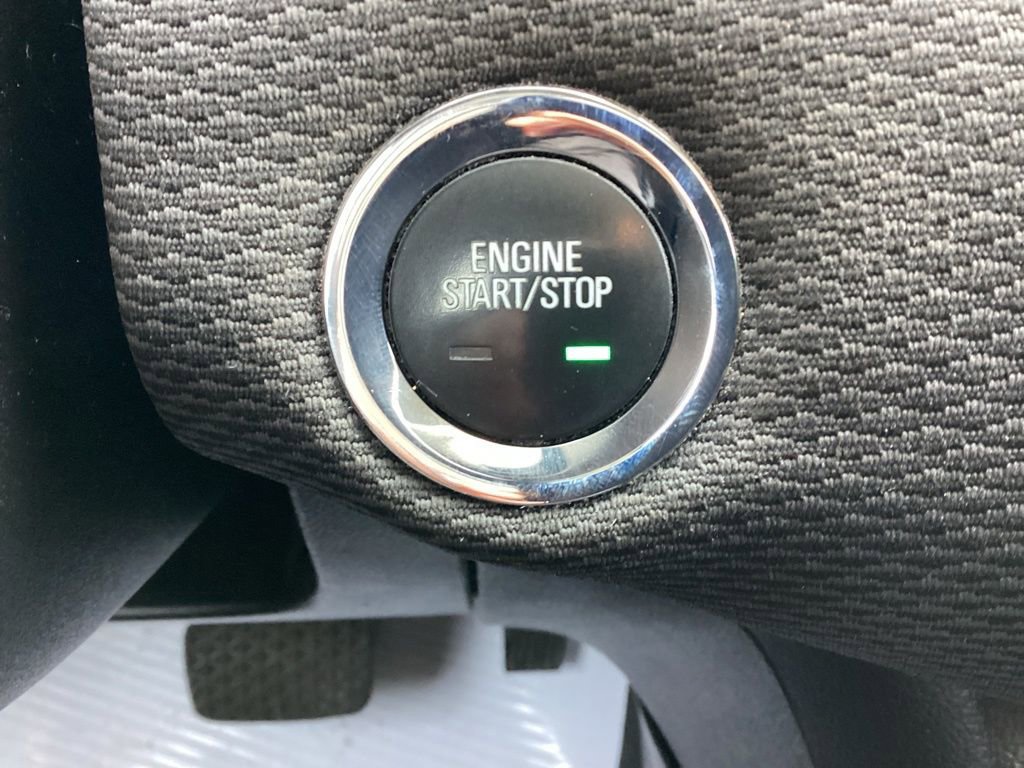 Used 2017 Chevrolet Cruze LT w/ Convenience Package image 19