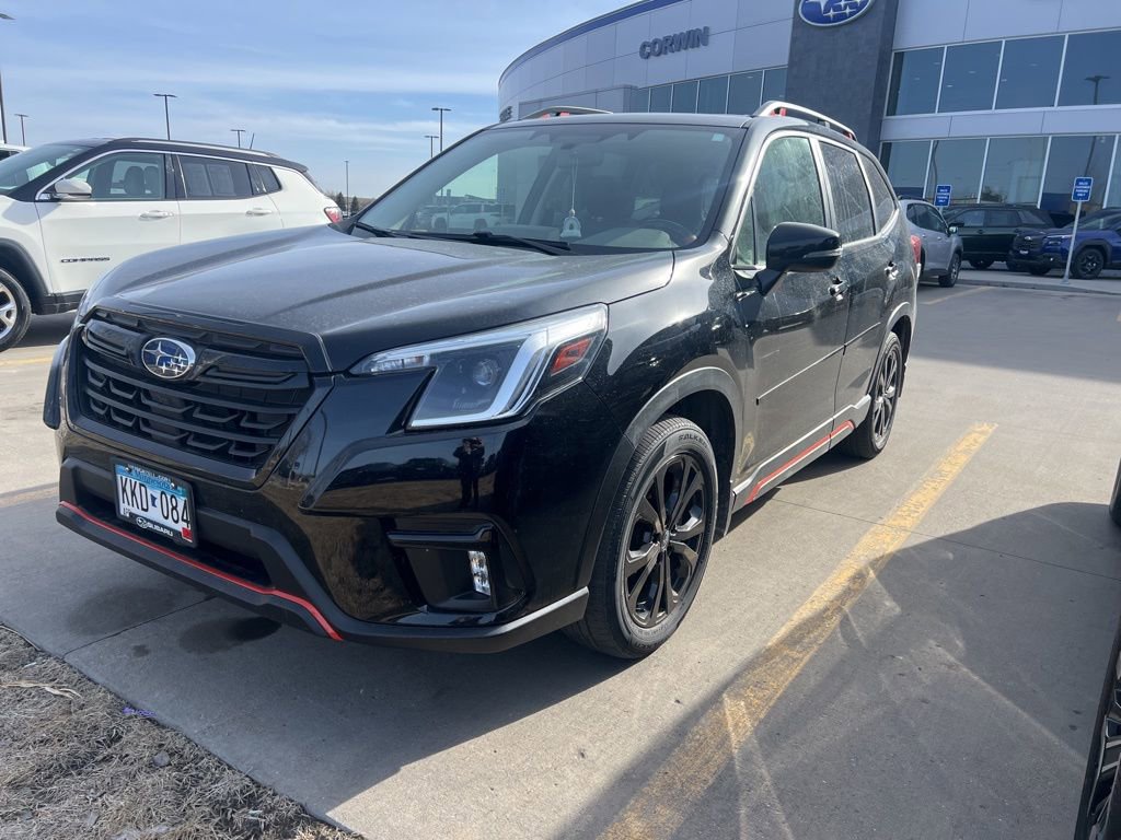 Used 2023 Subaru Forester Sport image 2