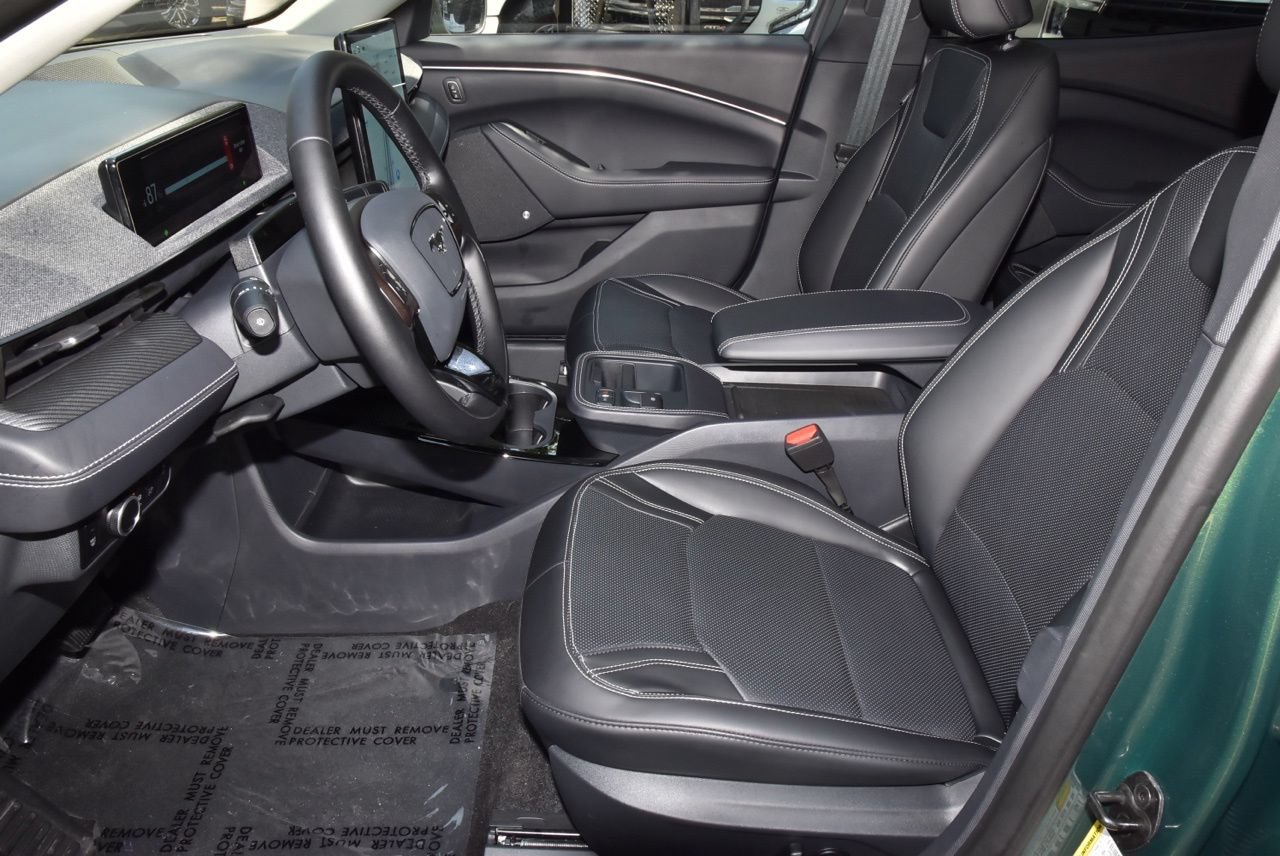 Certified 2025 Ford Mustang Mach-E Premium AWD/4WD image 13