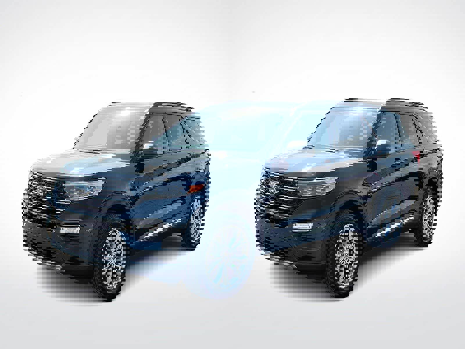 Used 2024 Ford Explorer XLT w/ Equipment Group 202A AWD/4WD image 4