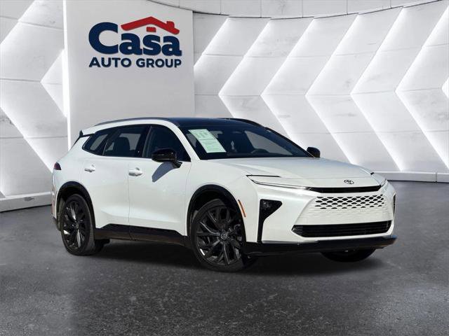 Certified 2025 Toyota Crown Signia image 1