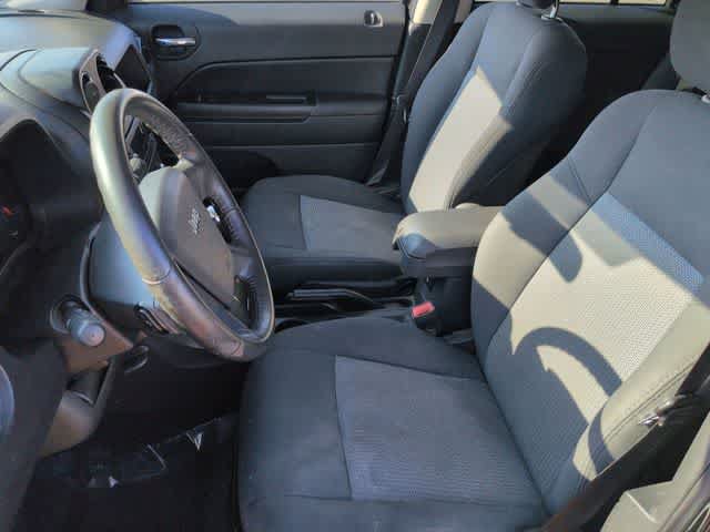 Used 2010 Jeep Patriot Sport AWD/4WD image 16