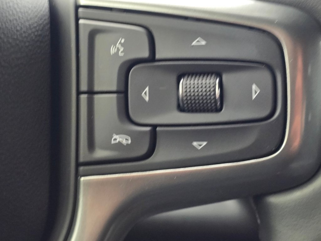 Used 2024 Chevrolet Silverado 1500 RST w/ Z71 Off-Road Package AWD/4WD image 41