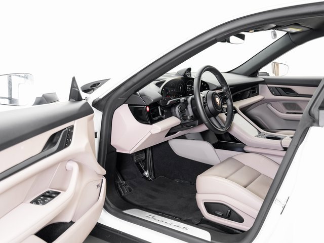 Used 2024 Porsche Taycan 4S image 7