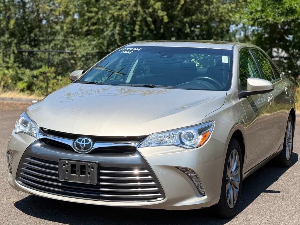 Used 2016 Toyota Camry XLE w/ Moonroof Package