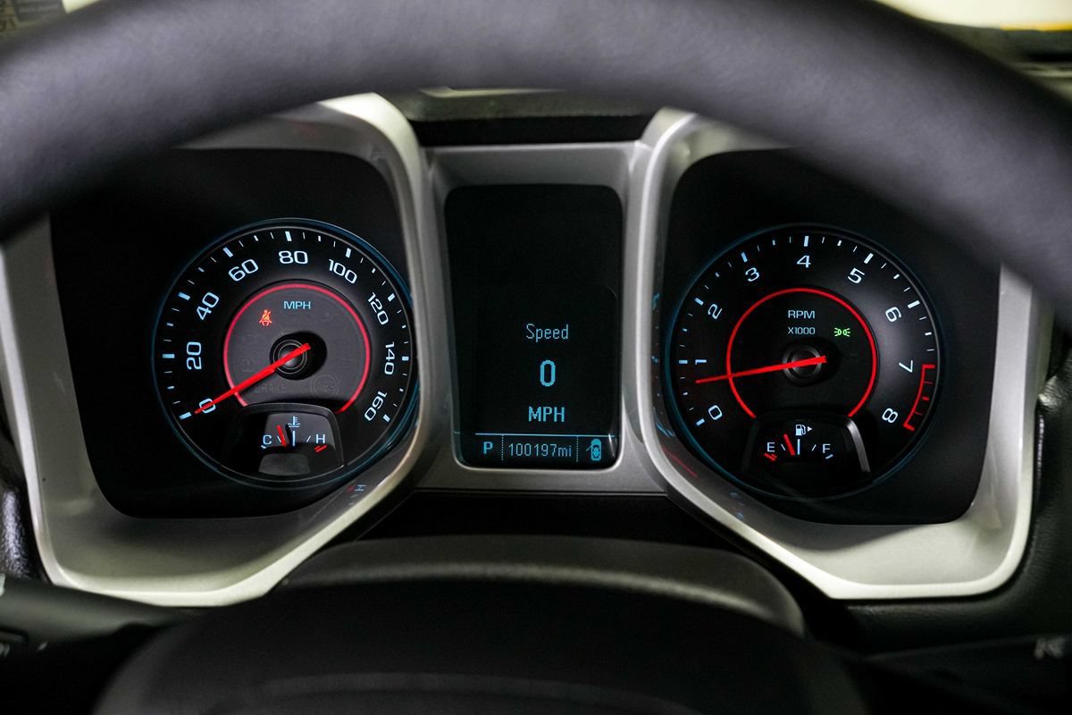 Used 2014 Chevrolet Camaro LS RWD image 21