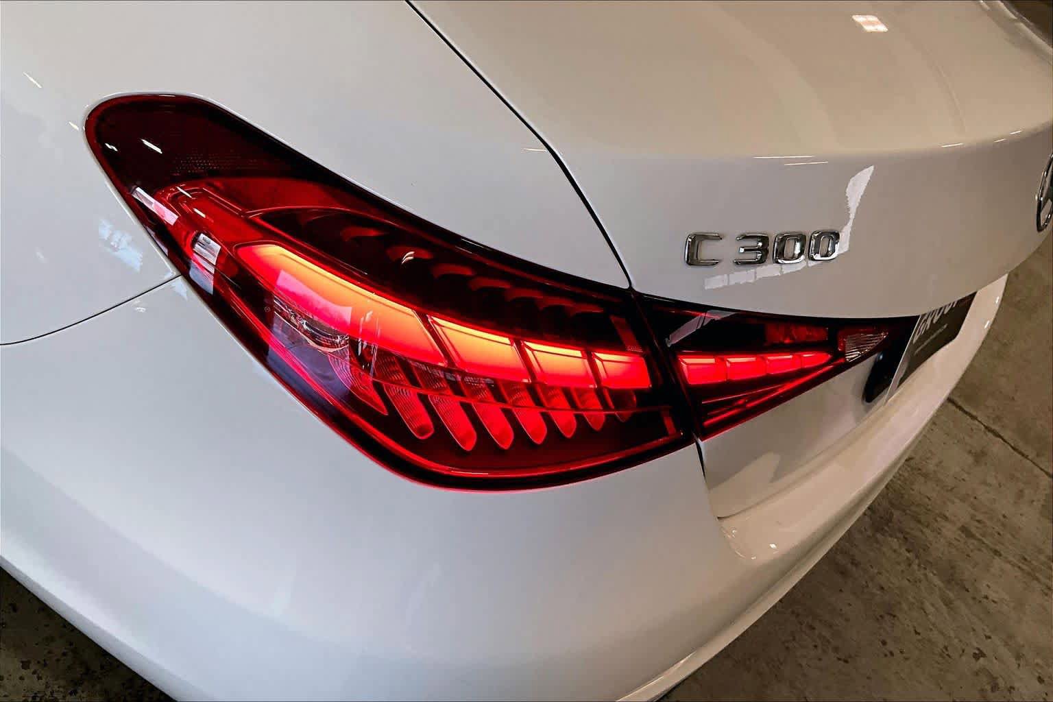 Used 2023 Mercedes-Benz C 300 4MATIC Sedan image 28
