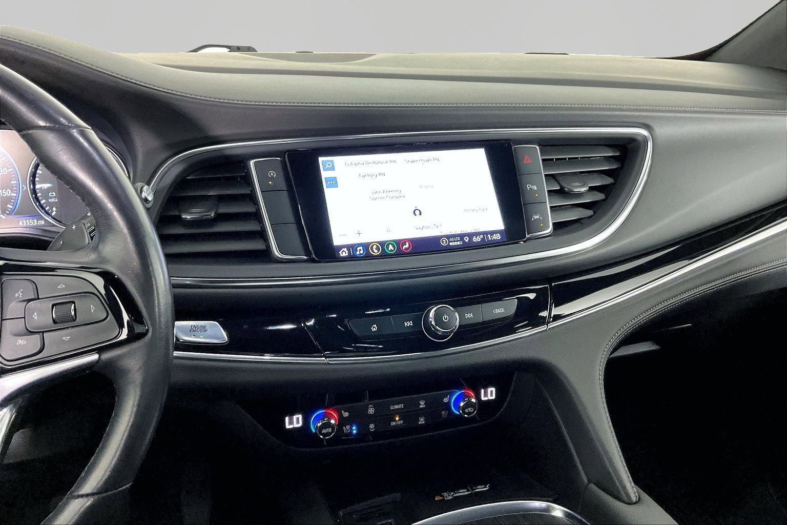 Used 2023 Buick Enclave Avenir image 9