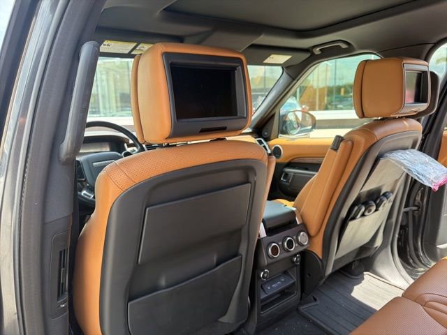 Used 2020 Land Rover Discovery HSE Luxury AWD/4WD image 13