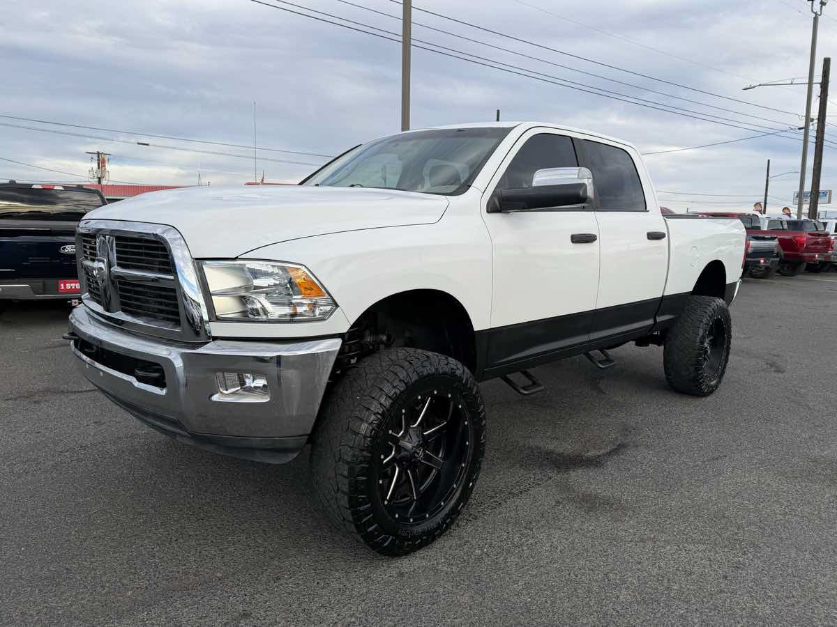 Used 2011 RAM 2500 SLT w/ SLT Plus D←cor Group AWD/4WD image 3