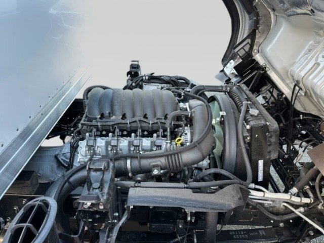 New 2025 Chevrolet Low Cab Forward RWD image 31