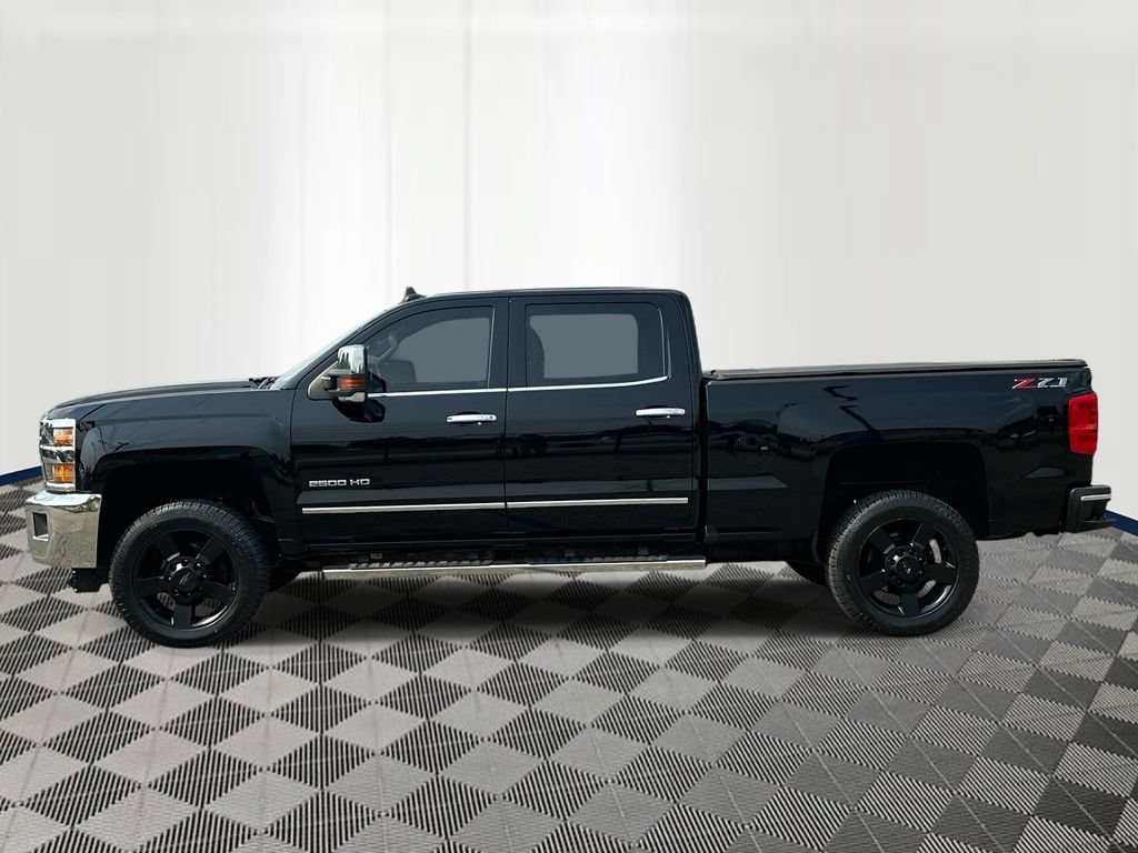 Used 2018 Chevrolet Silverado 2500 LTZ w/ Vortec Plus Package AWD/4WD image 2