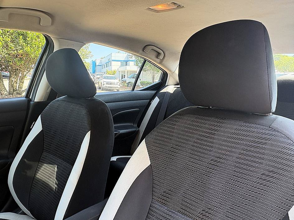 Used 2020 Nissan Versa SV FWD image 18