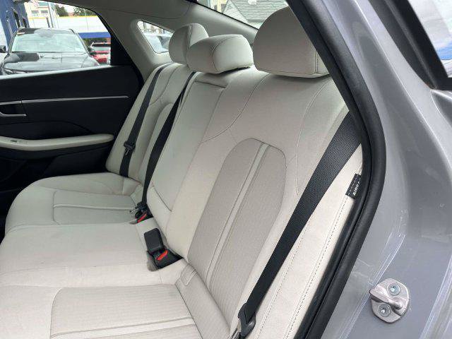 Certified 2024 Hyundai Sonata SEL FWD image 14