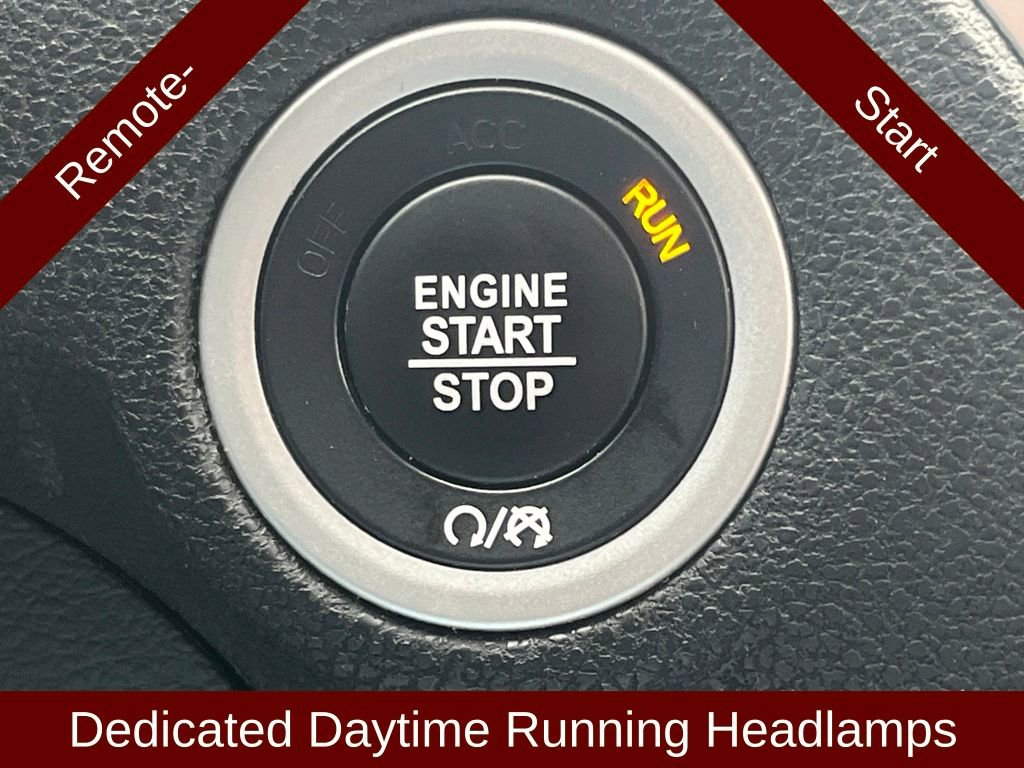 Used 2016 Chrysler 300 Limited w/ Driver Convenience Group image 9