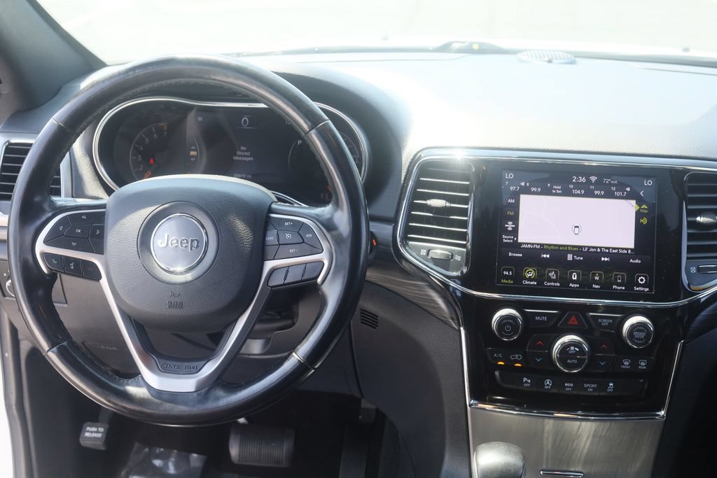 Used 2020 Jeep Grand Cherokee Altitude AWD/4WD image 20