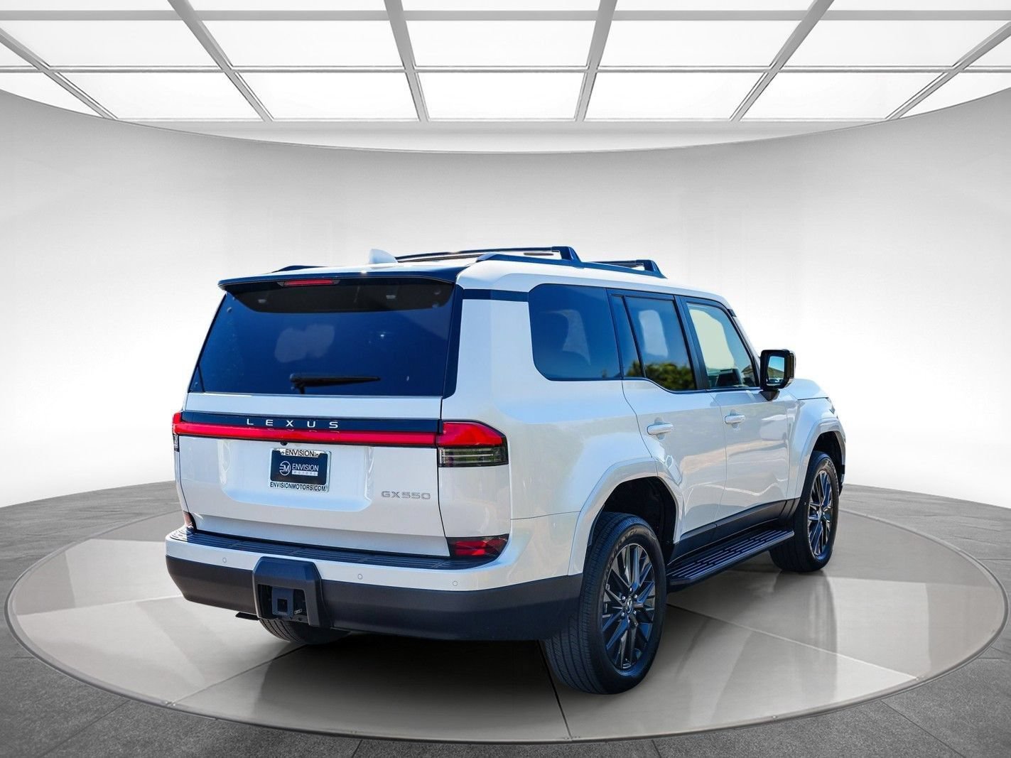Used 2024 Lexus GX 550 w/ Cold Area Package AWD/4WD image 4