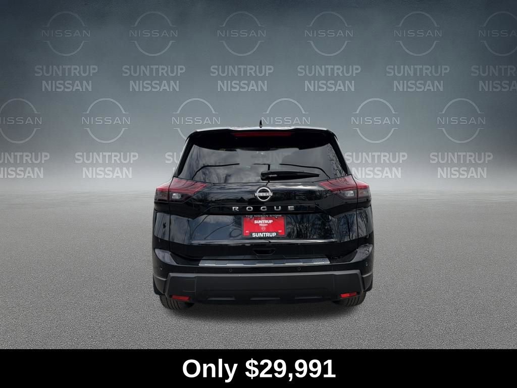 Used 2025 Nissan Rogue SV image 4