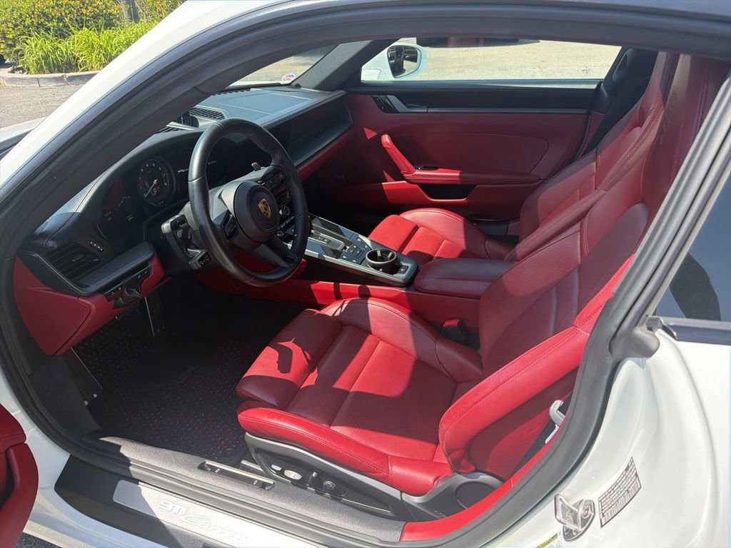Used 2020 Porsche 911 Carrera RWD image 7